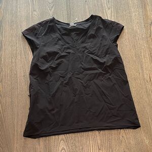 NWOT Eddie Bauer Black Short Sleeve V-Neck Athletic Top Size S